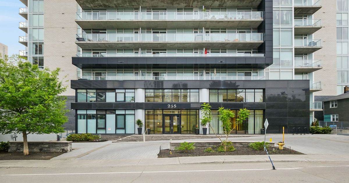255 Bay Street Ottawa Centre