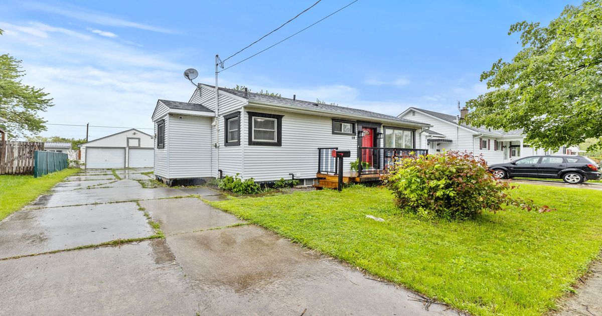 19 Oakwood Avenue St. Catharines