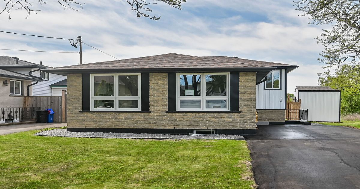 228 Eaglewood Drive Hamilton