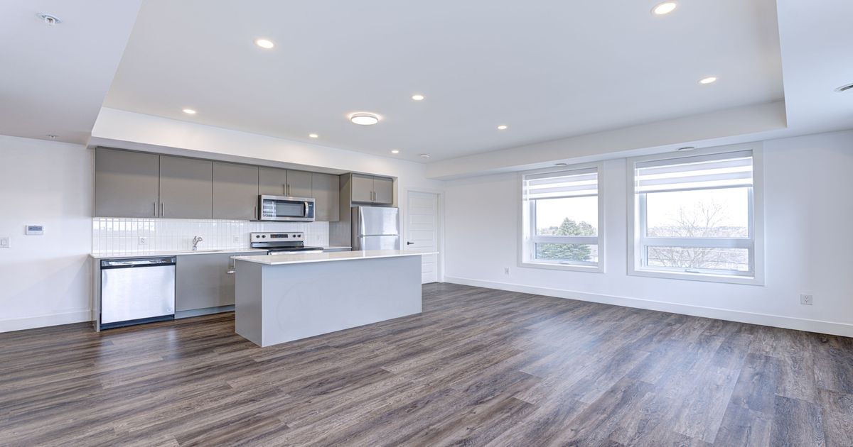 26 Lowes Road W Guelph