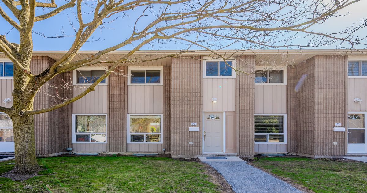 25 Upper Canada Drive Kitchener