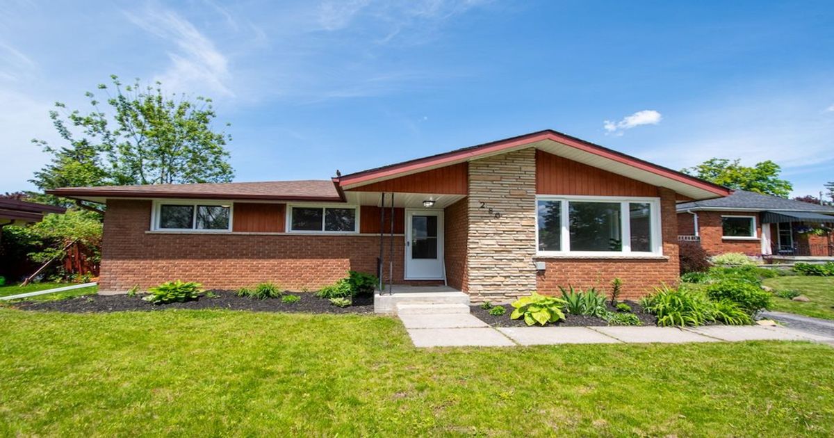 286 Sunset Boulevard Peterborough North