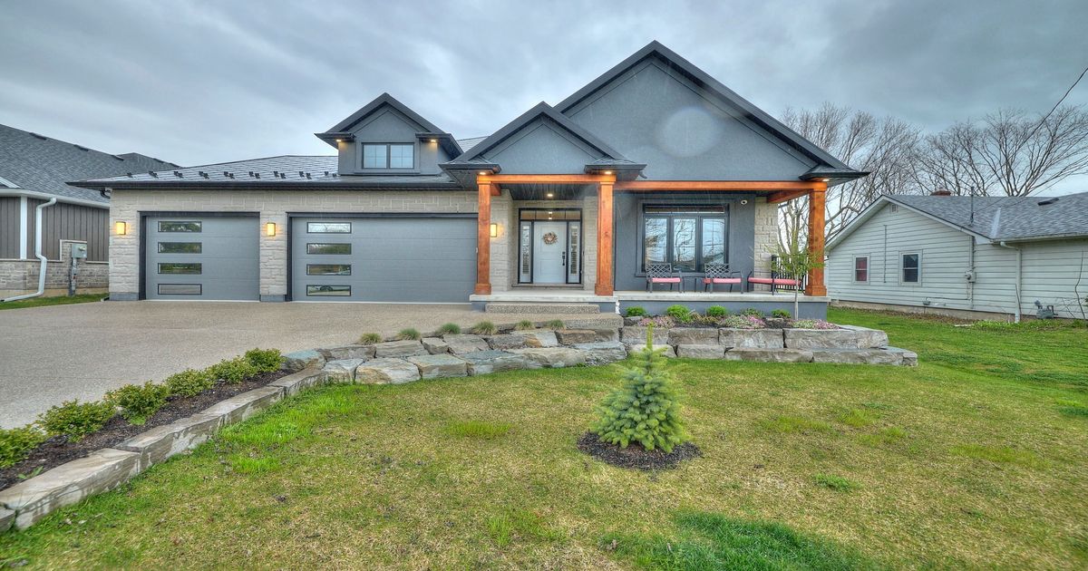 1174 Spears Road Fort Erie
