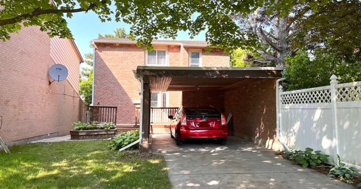 1827 Aldersbrook Gate London North