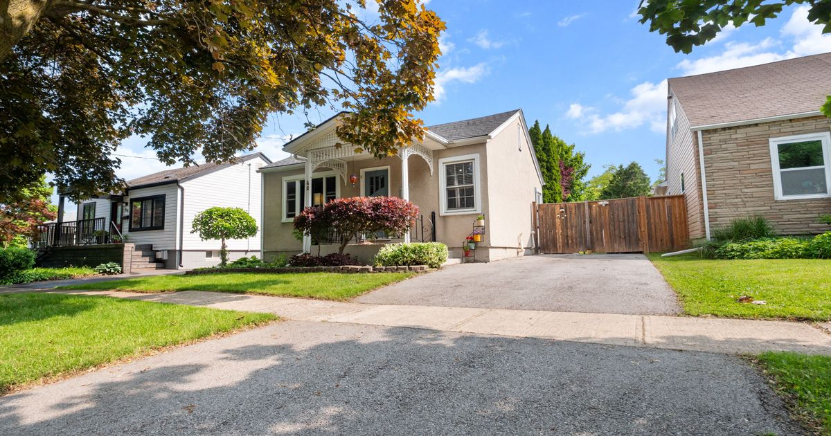 48 Doncaster Boulevard NW St. Catharines