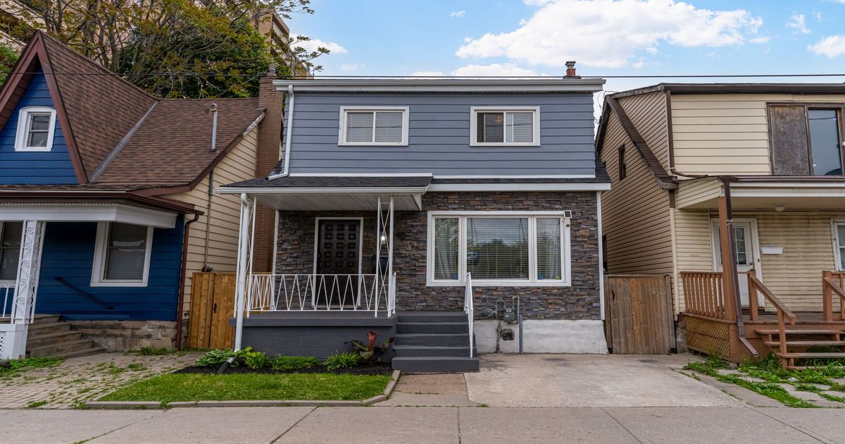 140 Sanford Avenue N Hamilton