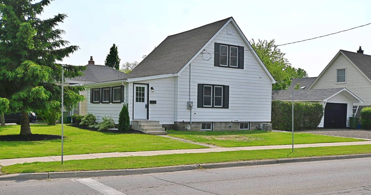 52 Woodworth Avenue St. Thomas