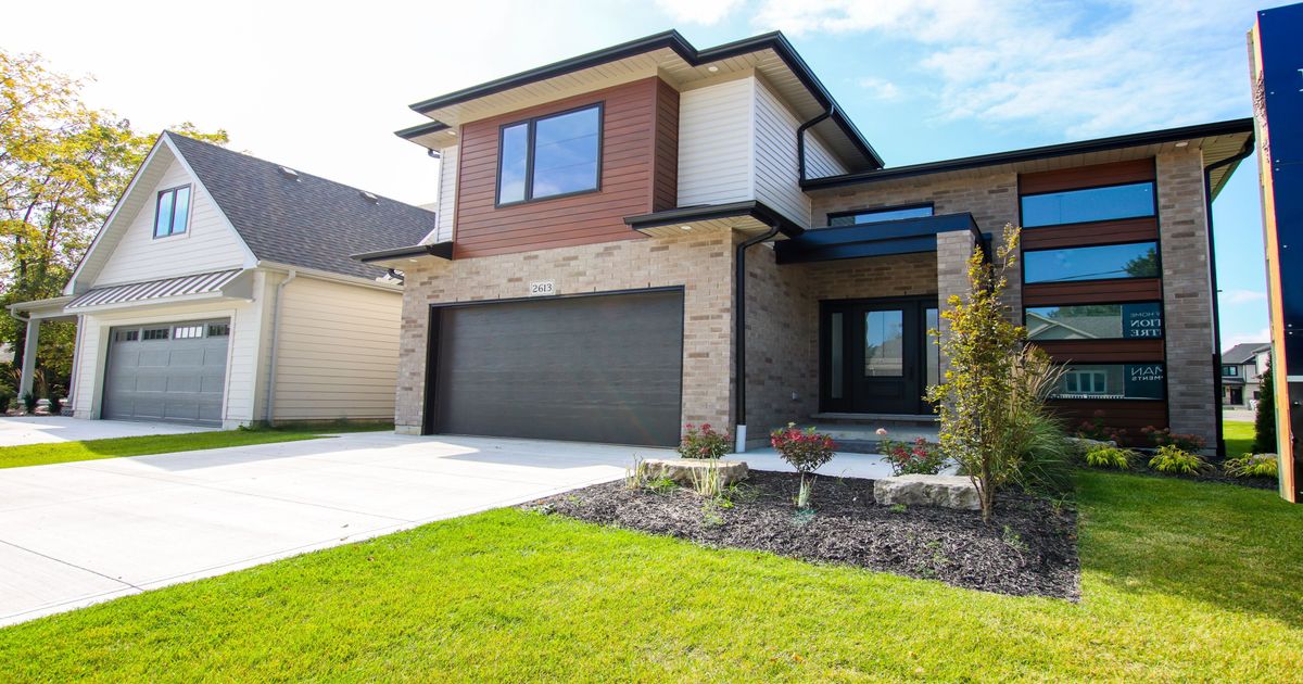 530 REGENT Street Strathroy-Caradoc
