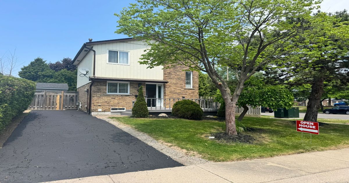 77 Bixby Crescent Hamilton