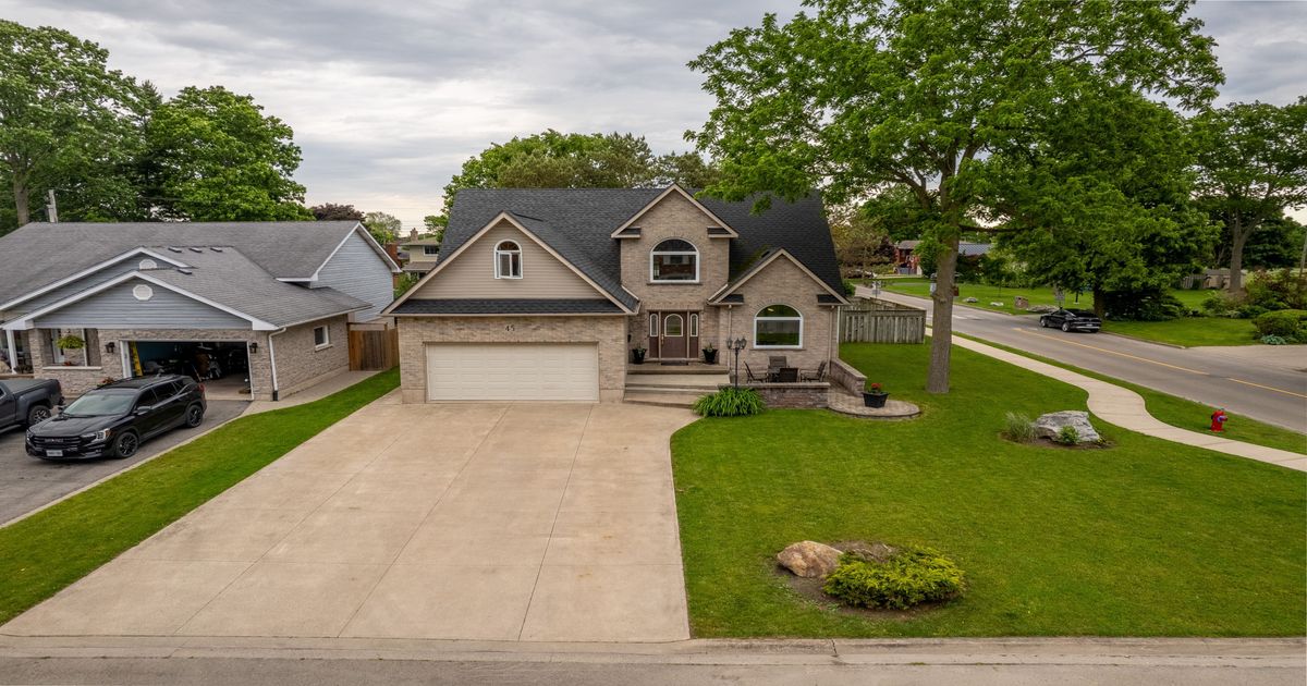 45 Westwood Drive Port Colborne
