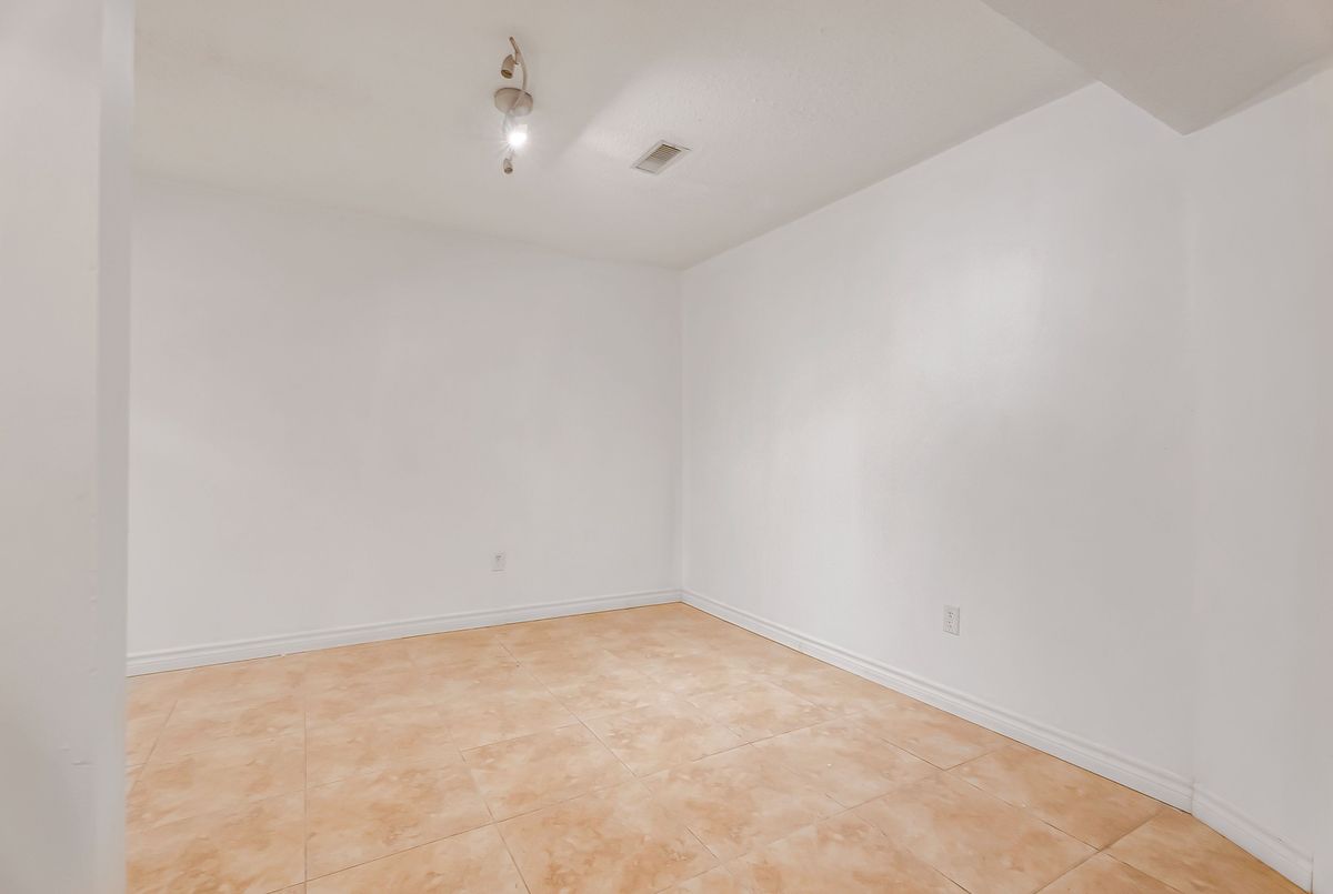img-gallery