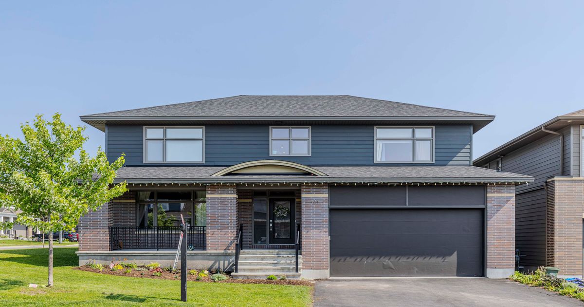 131 Escarpment Crescent Kanata