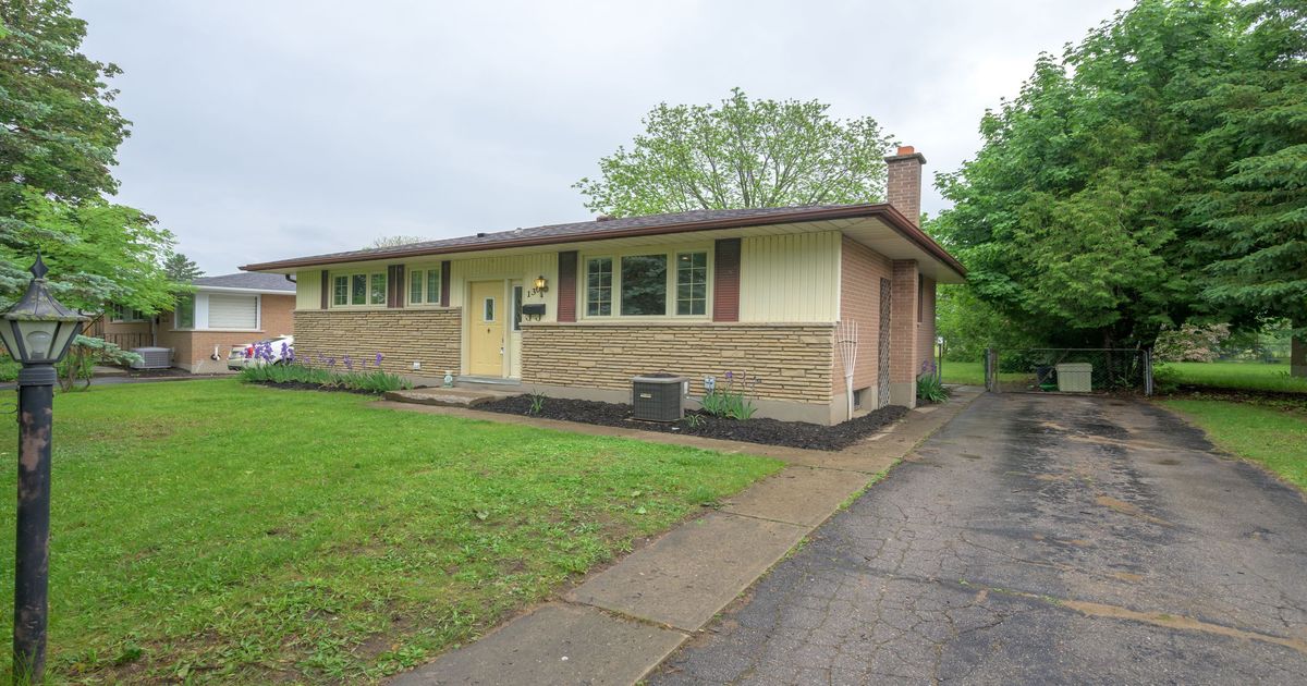 130 Pawnee Road London East