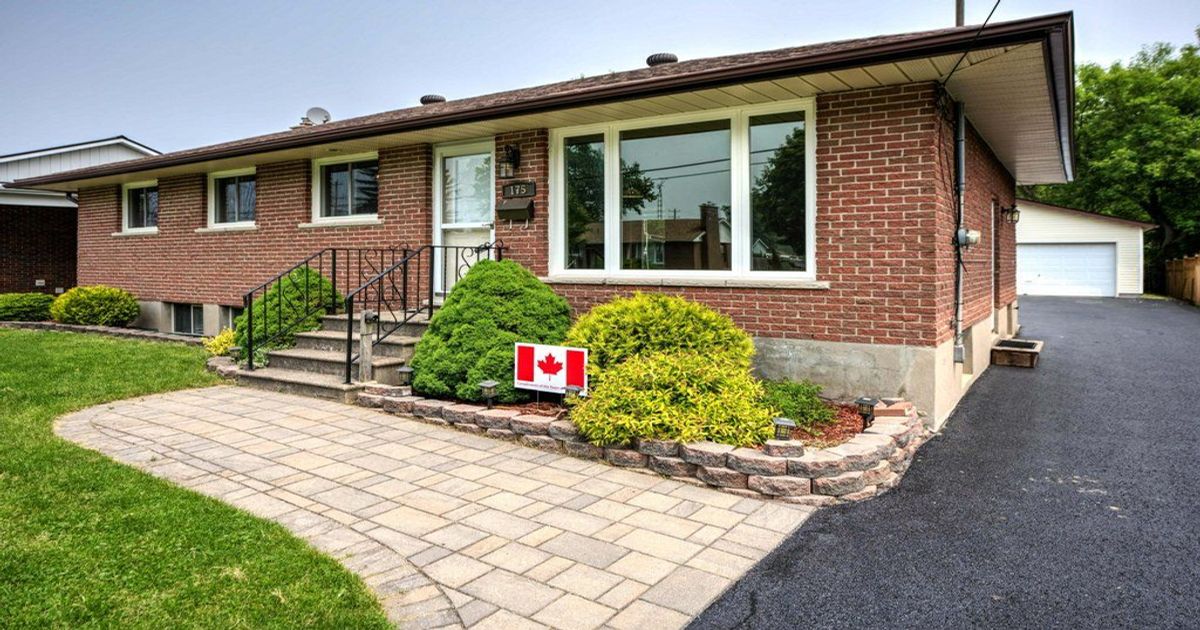 175 Elm Street Gananoque