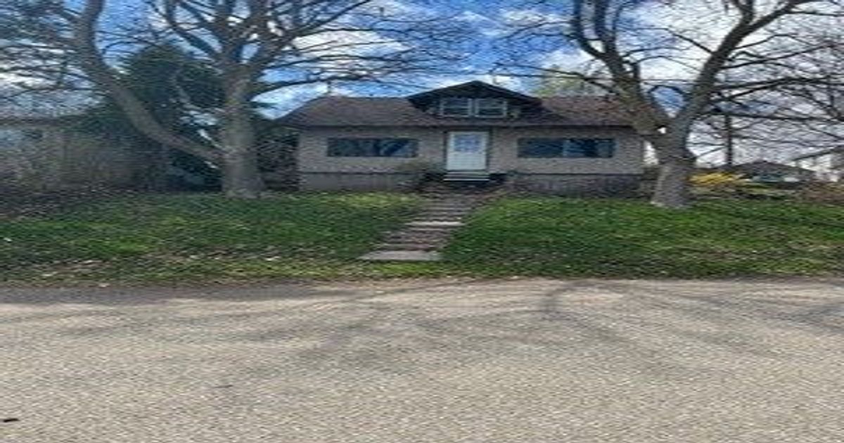 4077 Terrace Avenue Niagara Falls