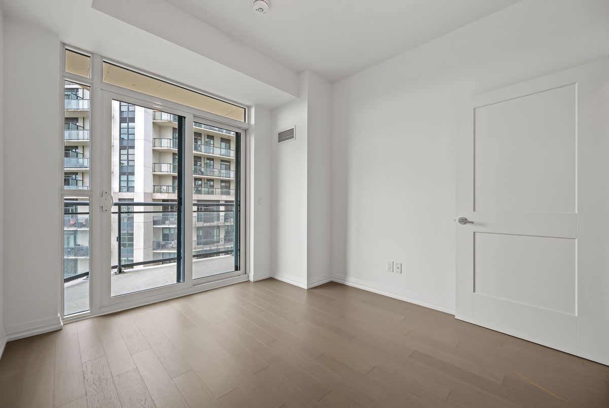 155 Caroline Street S Waterloo 155 Caroline Street S Waterloo