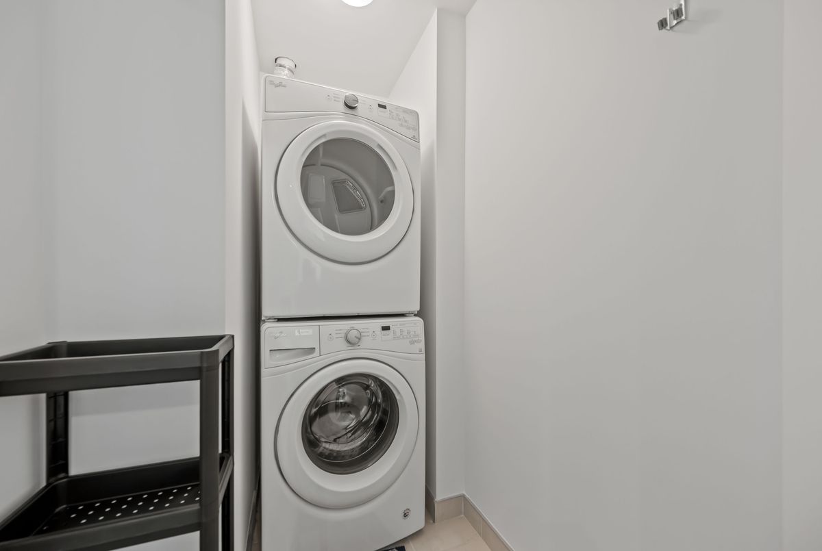 155 Caroline Street S Waterloo 155 Caroline Street S Waterloo