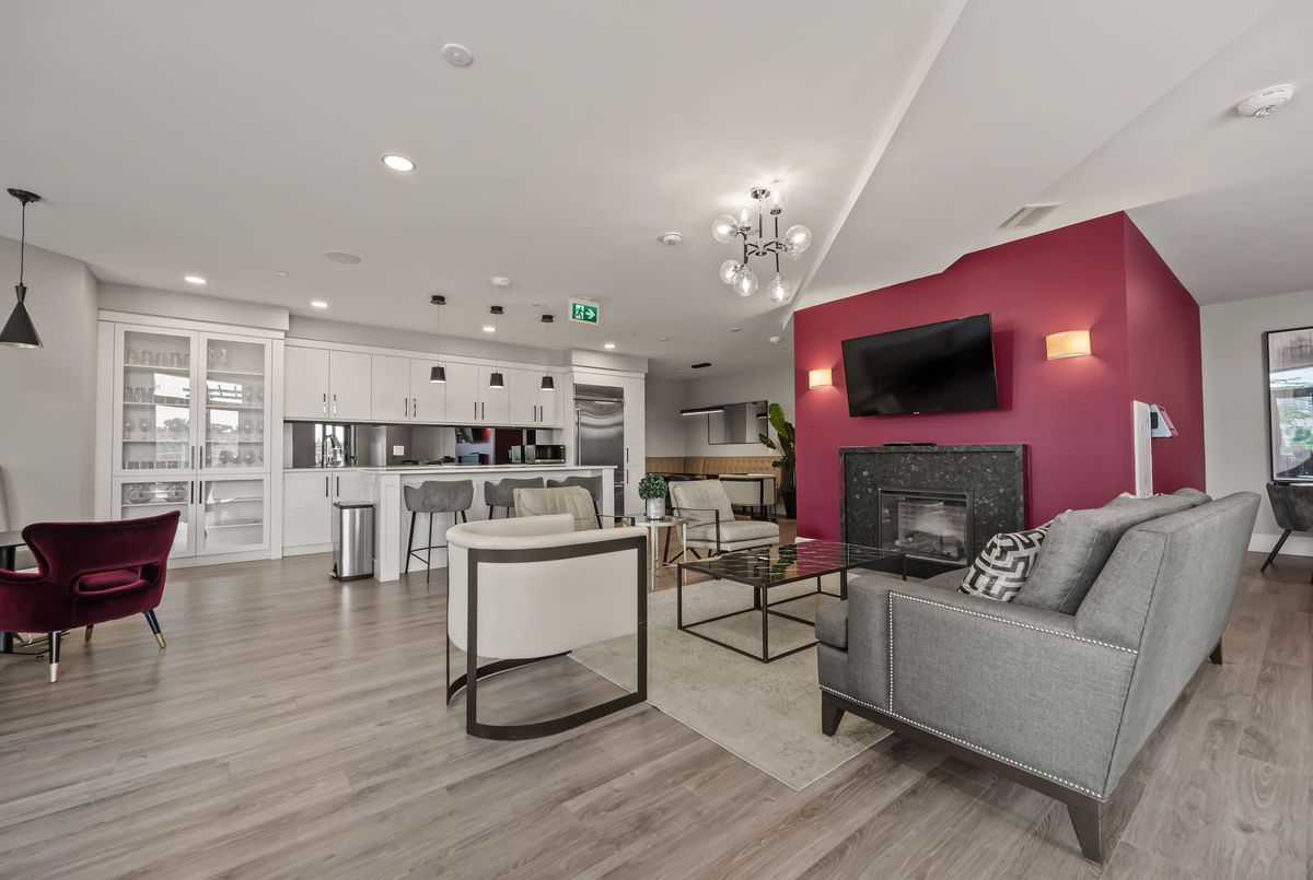 155 Caroline Street S Waterloo 155 Caroline Street S Waterloo