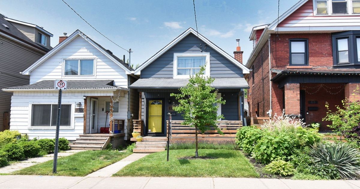 61 Chestnut Avenue Hamilton