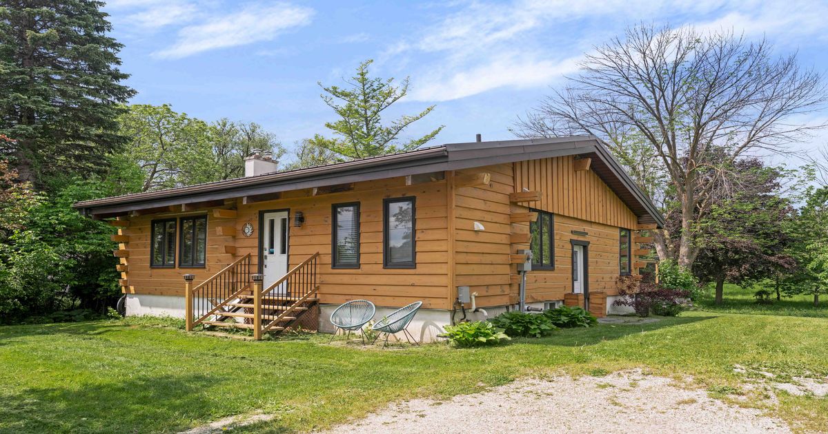 795744 Grey Road 19 N/A Blue Mountains