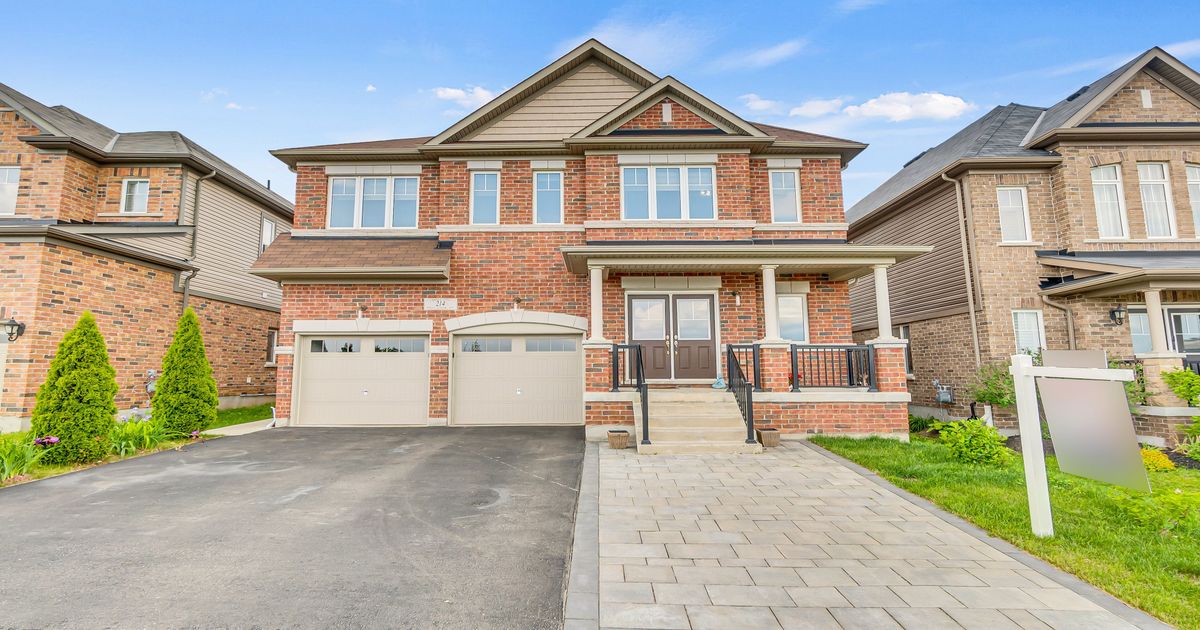 214 Blair Creek Drive Kitchener