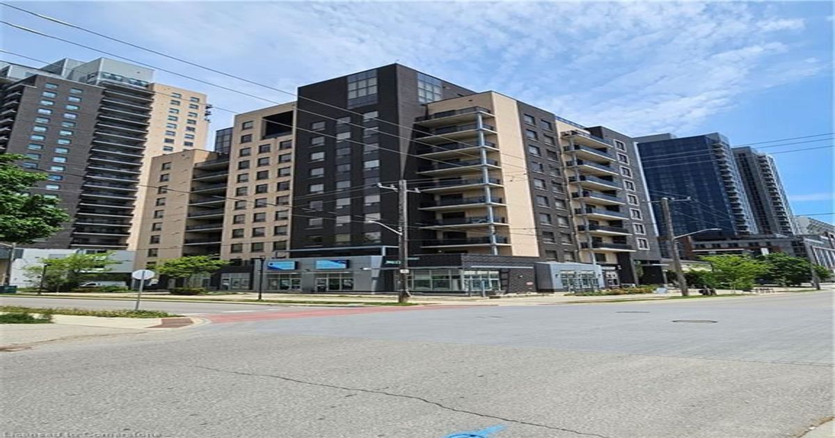 8 Hickory Street W Waterloo