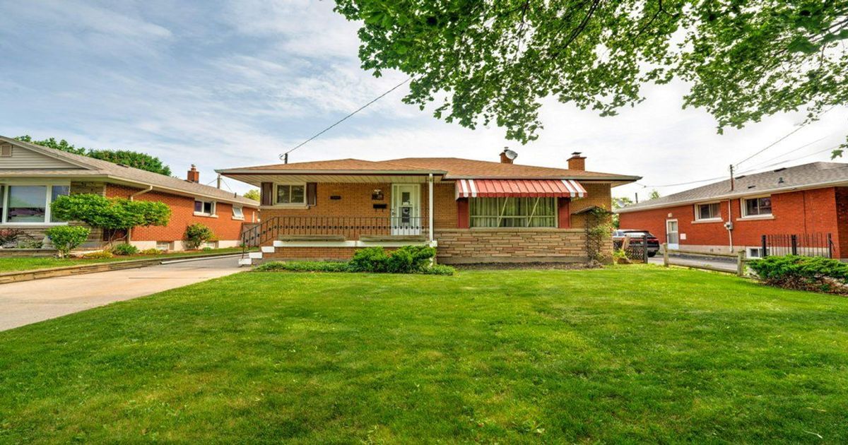 29 Beacon Avenue Hamilton
