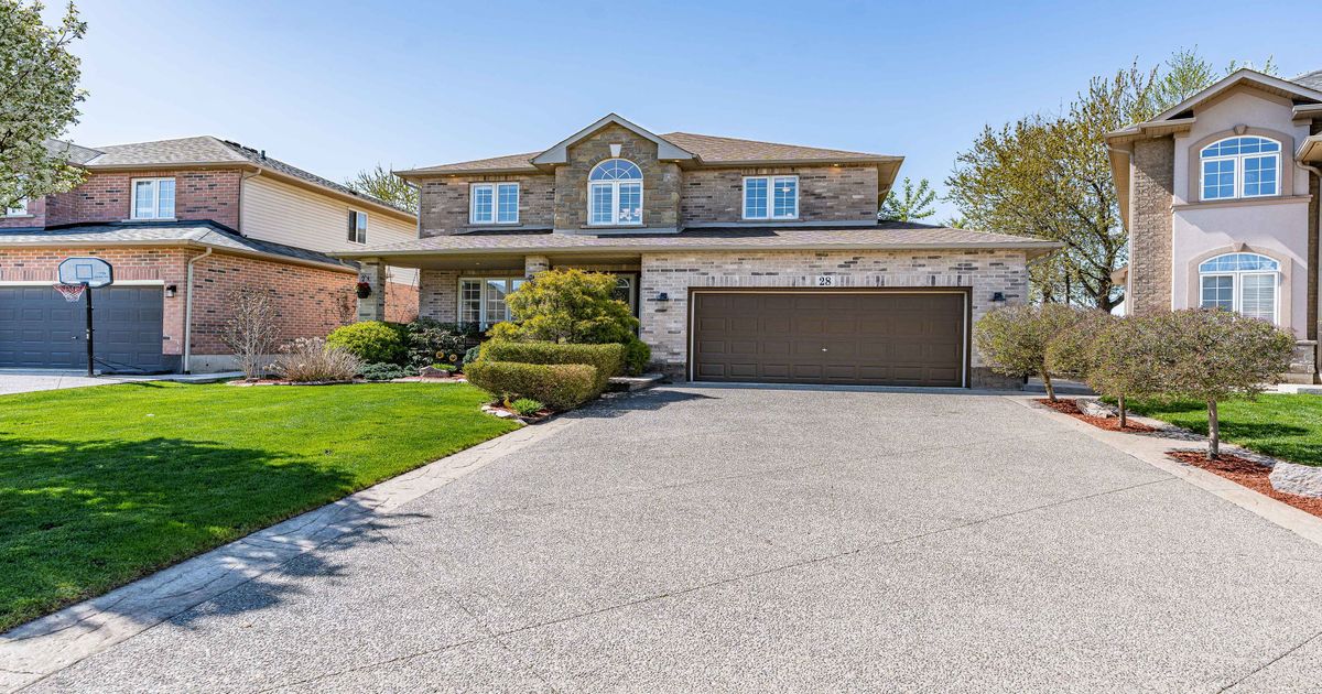 28 Edgecroft Crescent Hamilton