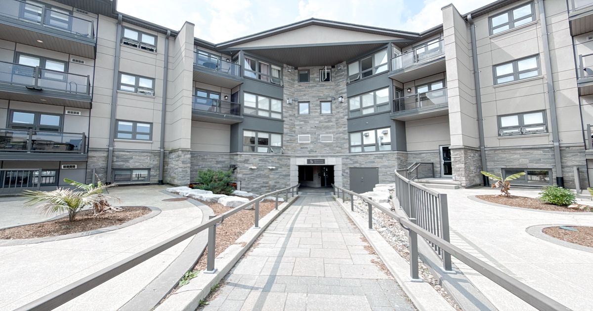 5 Jacksway Crescent London North