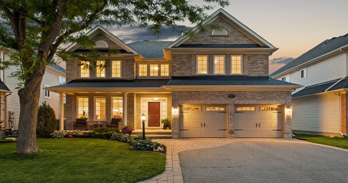 97 Blackshire Circle Barrhaven