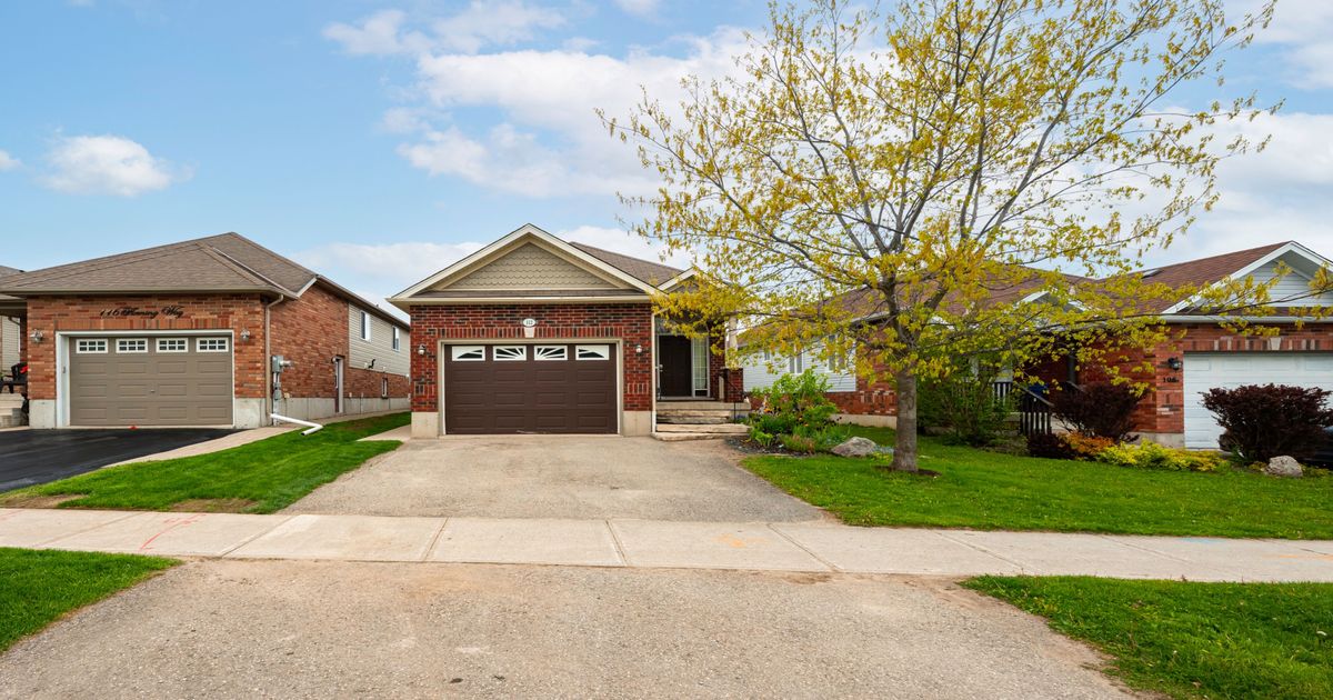 112 Fleming Way Shelburne