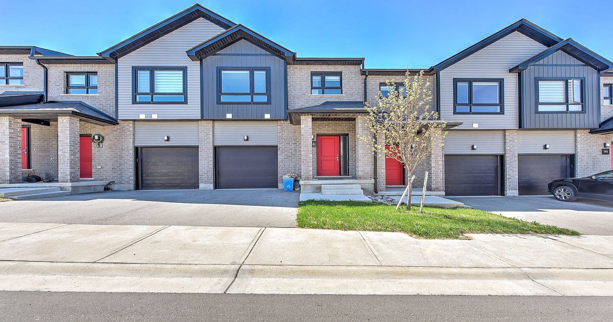 1820 Canvas Way London North