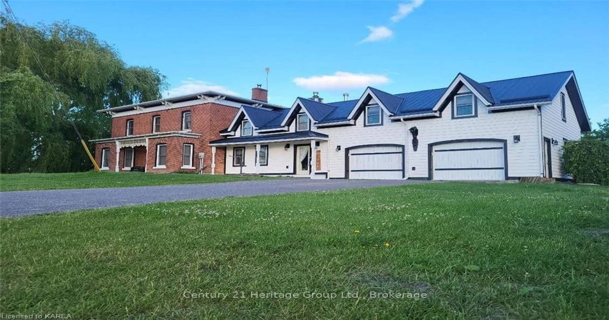 7387 COUNTY RD 9 N/A Greater Napanee