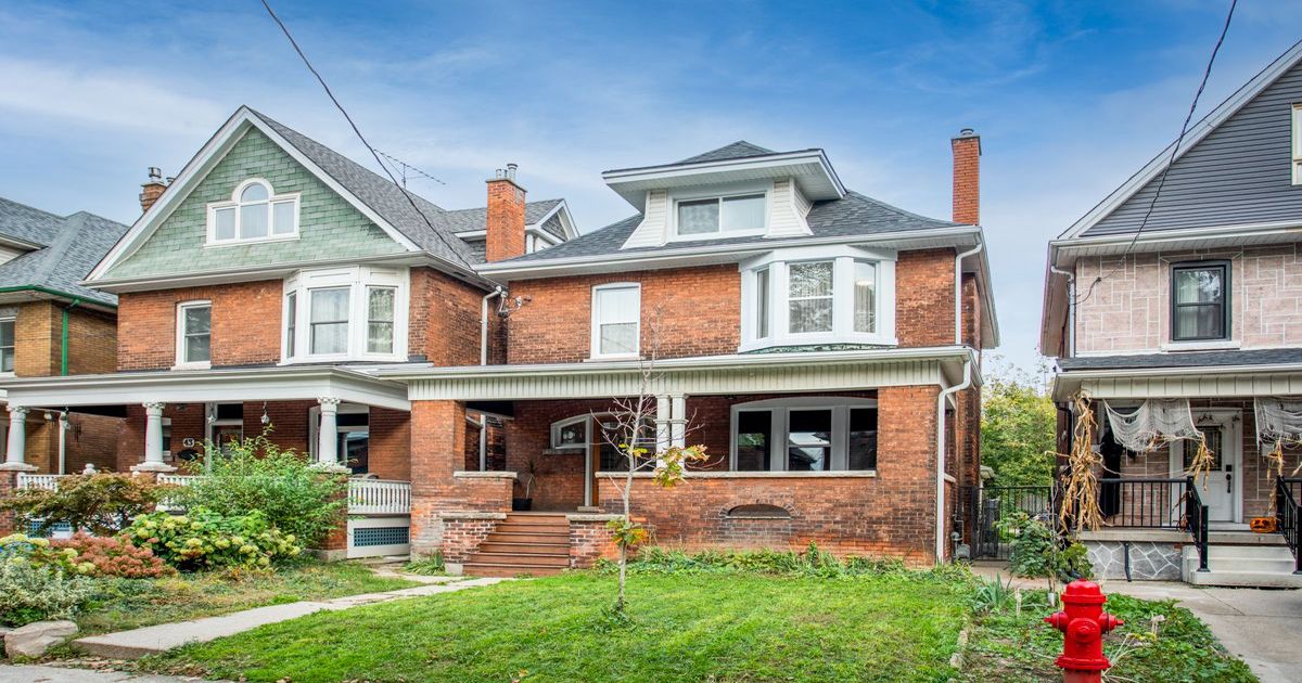 45 Garfield Avenue S Hamilton