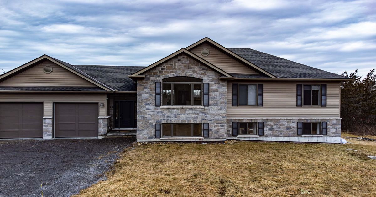 59 Bryant Road Prince Edward County