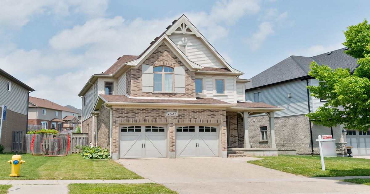 1641 Beaverbrook Avenue London North