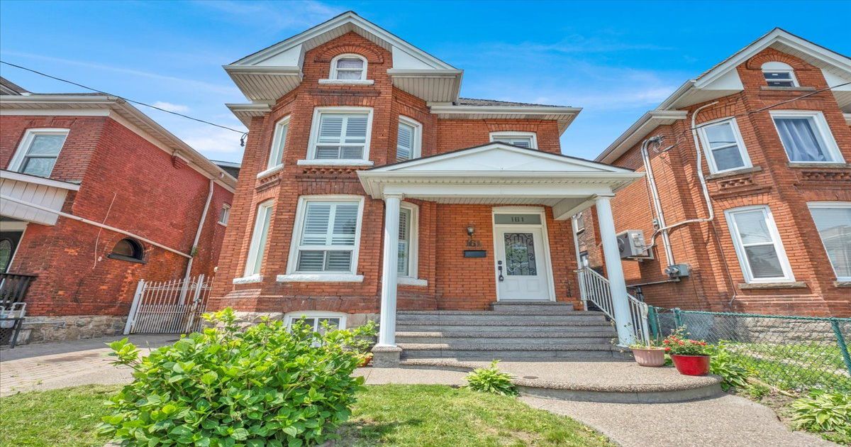 161 Wentworth Street N Hamilton