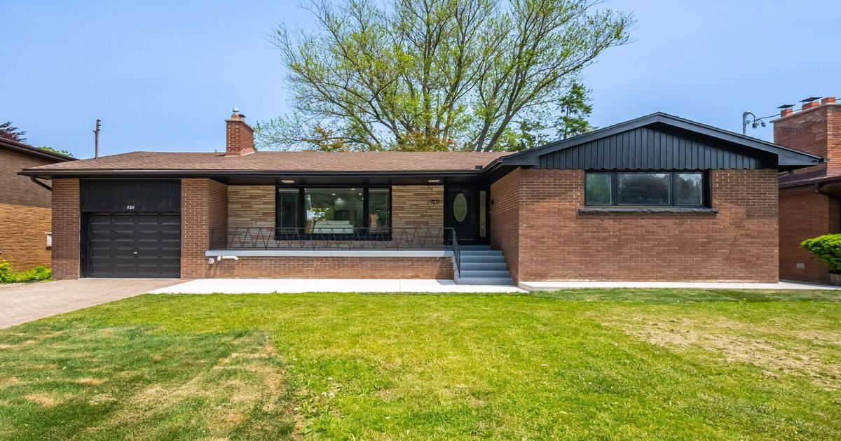 121 Lower Horning Road Hamilton