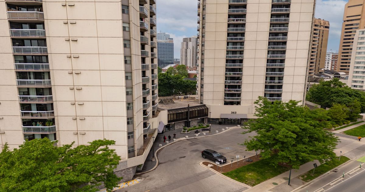 363 Colborne Street N London East