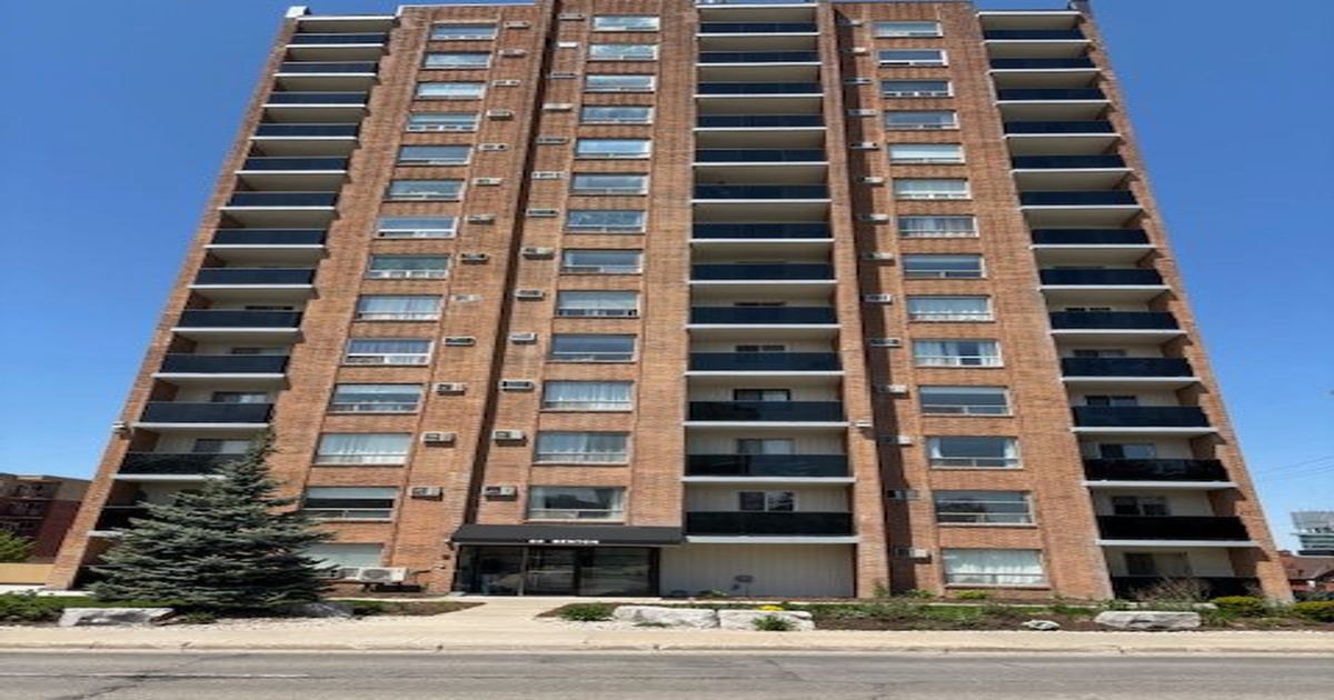 64 Benton Street Kitchener