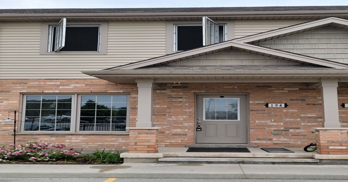 3320 Meadowgate Boulevard London South