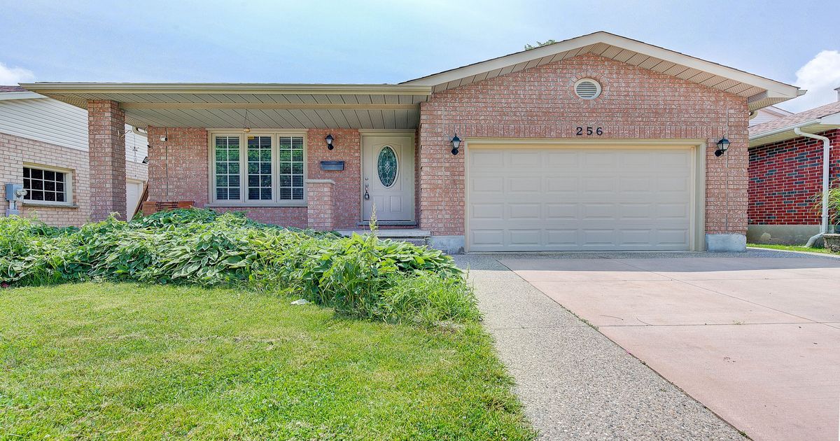 256 Josselyn Drive London South