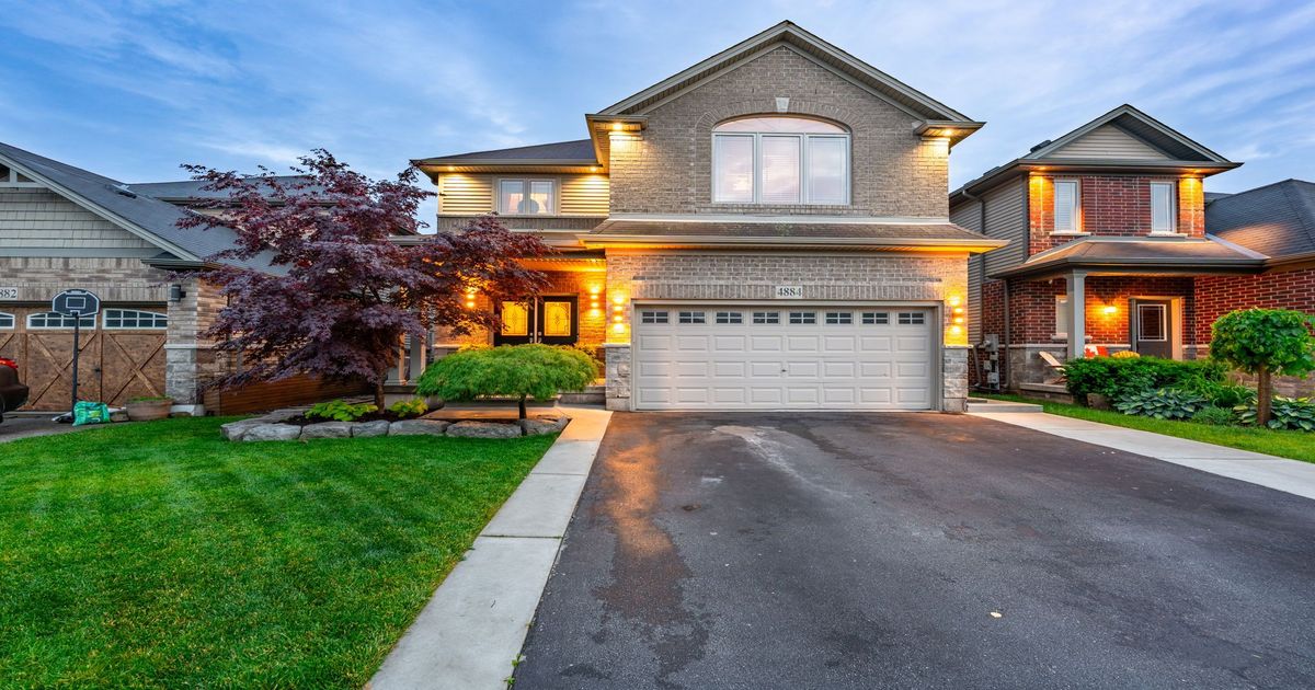 4884 Allan Court Lincoln