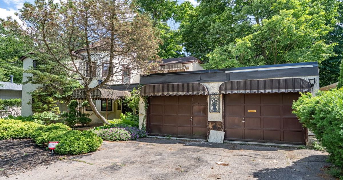 131 Gunn Avenue Cambridge