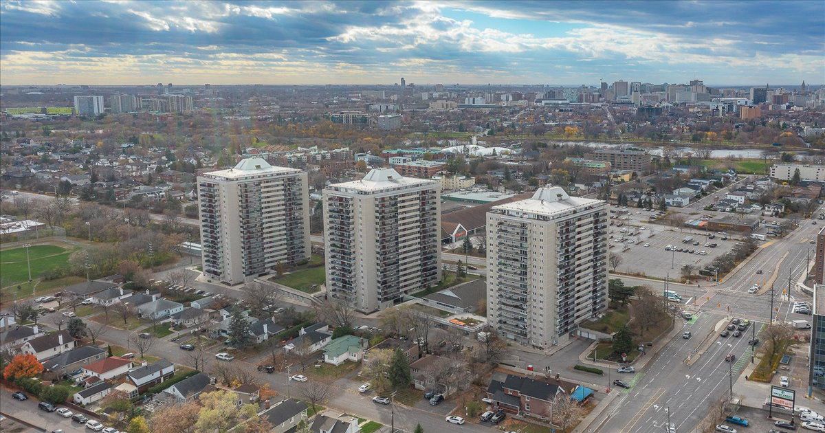 158B McArthur Avenue Vanier and Kingsview Park