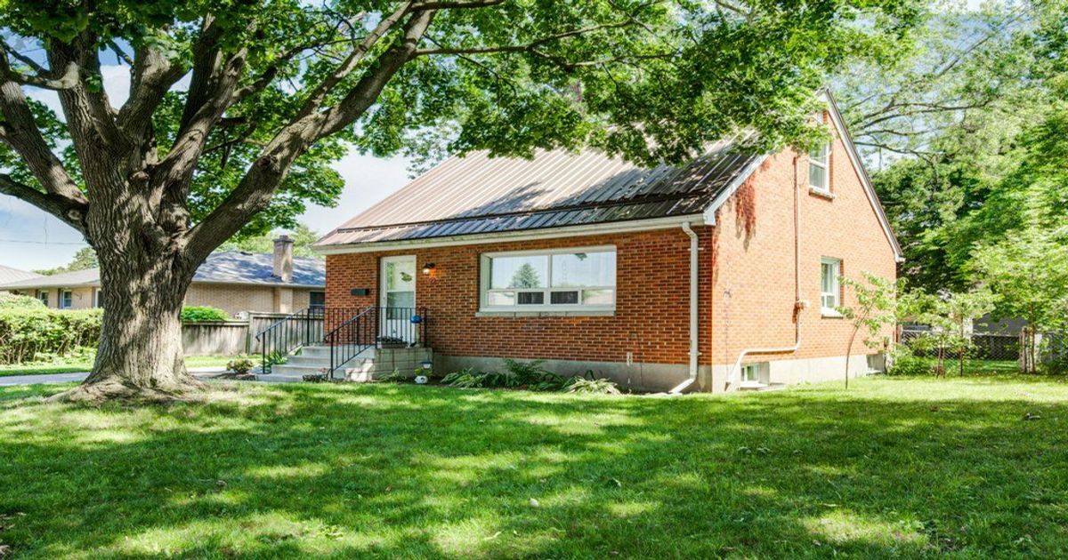 87 DUNKIRK Drive St. Thomas