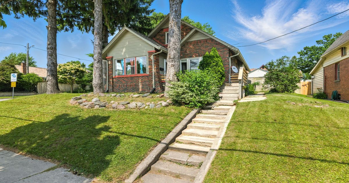 418 Ashland Avenue London East