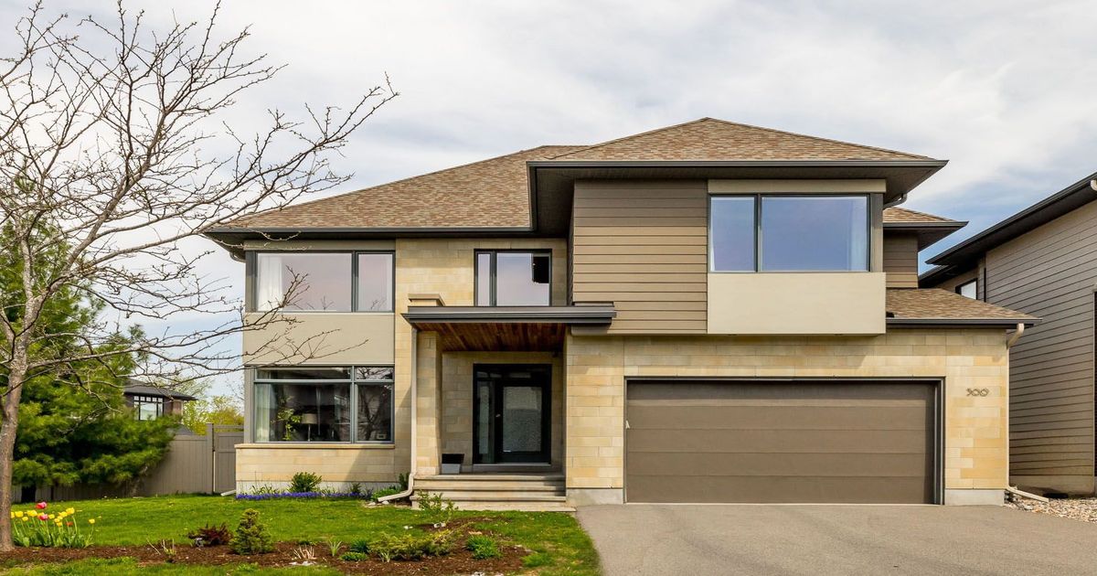 300 Long Acres Street Kanata