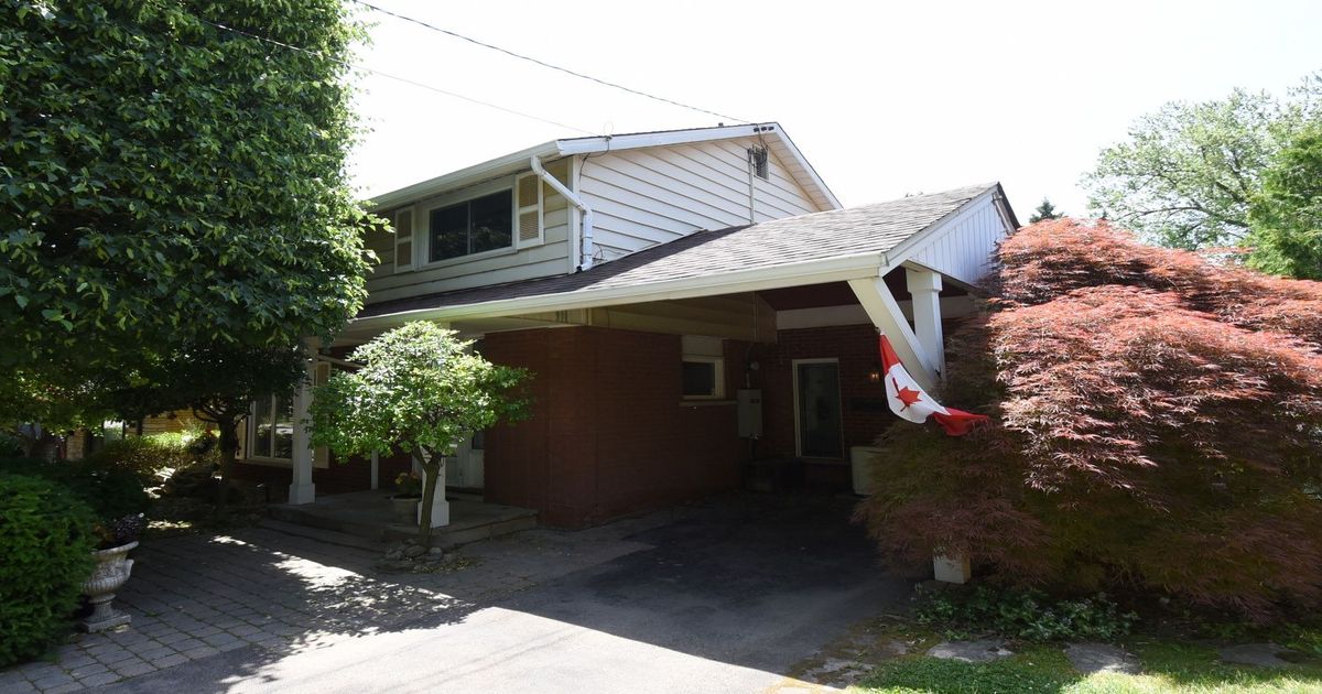 665 Bendamere Avenue Hamilton