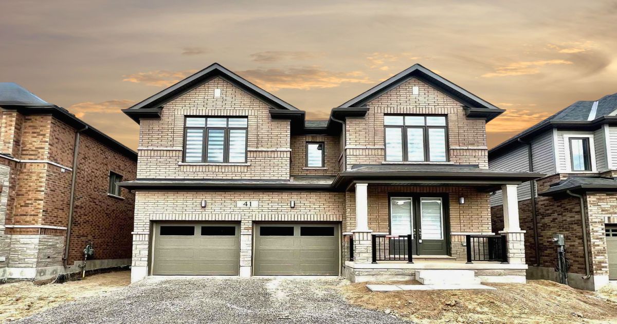 41 Prince Philip Boulevard North Dumfries